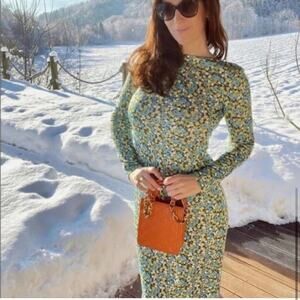 Zara Midi Floral Dress Size Medium